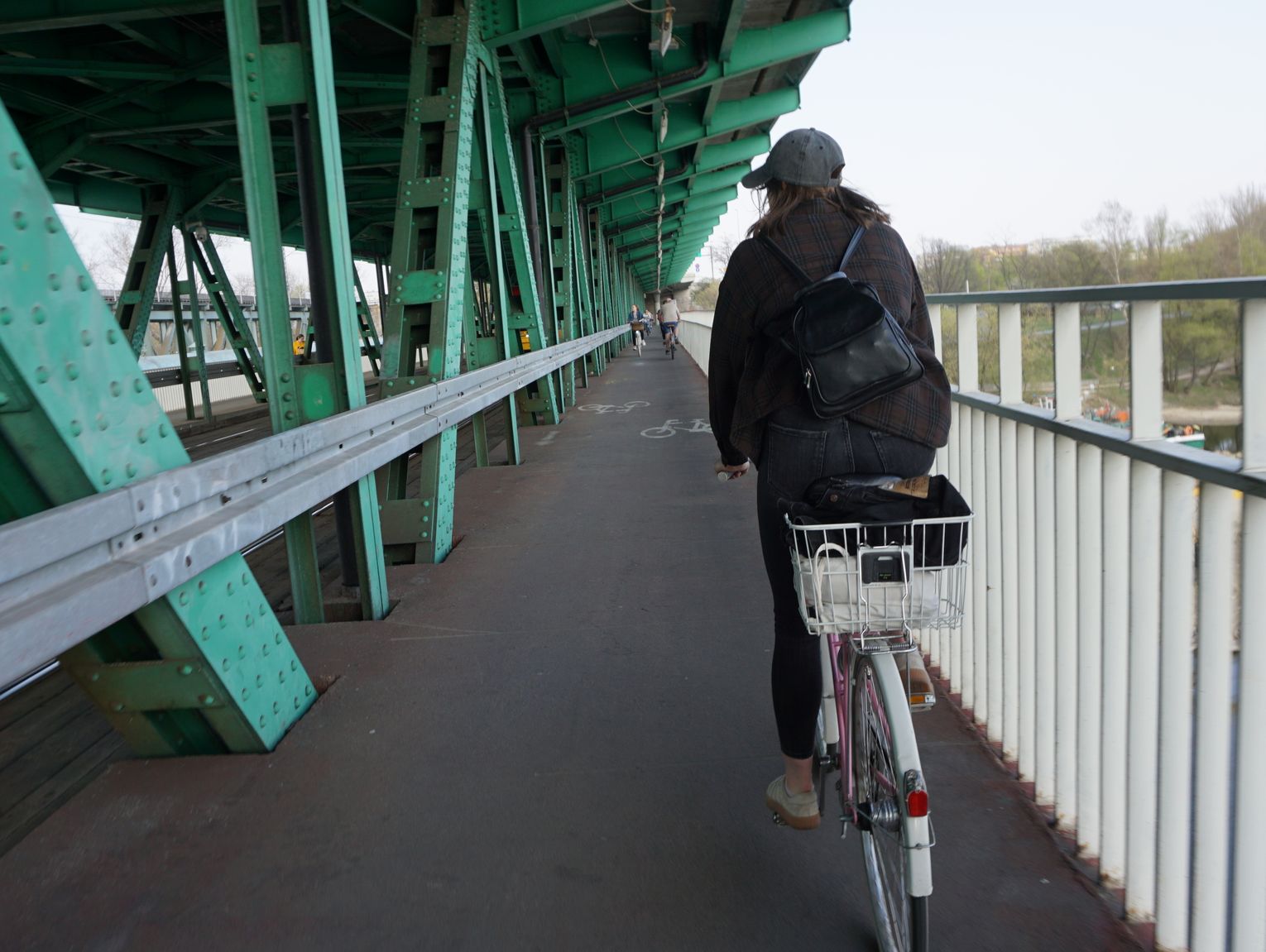 Warszawa coraz bardziej rowerowa Źle się stało że nie jest wymagana