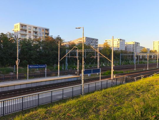 Ekrany akustyczne wciąż nie powstały. PKP PLK tłumaczy opóźnienie