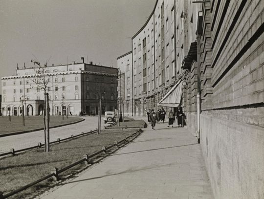 Historia Hotelu Oficerskiego przy Placu Inwalidów Historia Hotelu Oficerskiego przy Placu Inwalidów