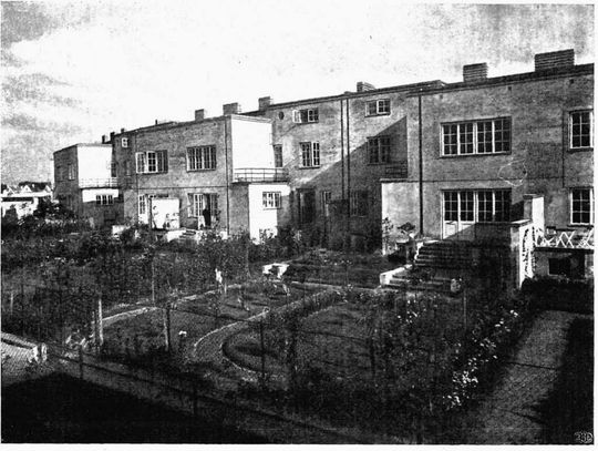 Historia Osiedla Dziennikarskiego: Od wizji do powojennych realiów Historia Osiedla Dziennikarskiego: Od wizji do powojennych realiów