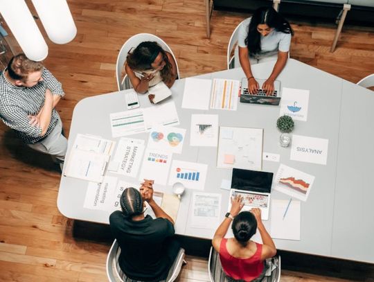 Kompleksowe podejście do kreacji i strategii marketingowej