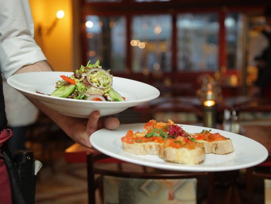 Najlepsze restauracje na Mokotowie: gdzie zjeść w Warszawie?