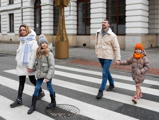 Niebezpiecznie przy Szklanym Domu