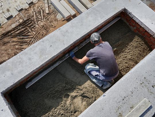 Piwnice ogrodowe – funkcjonalne zaplecze domu ukryte pod ziemią