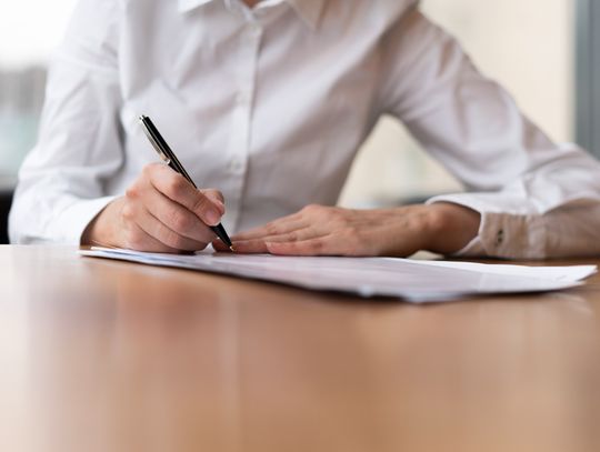 Poradnik: Jak znaleźć rzetelnego notariusza w Warszawie Włochach?