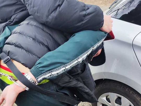 Sprzedawali narkotyki- zostali zatrzymani na gorącym uczynku