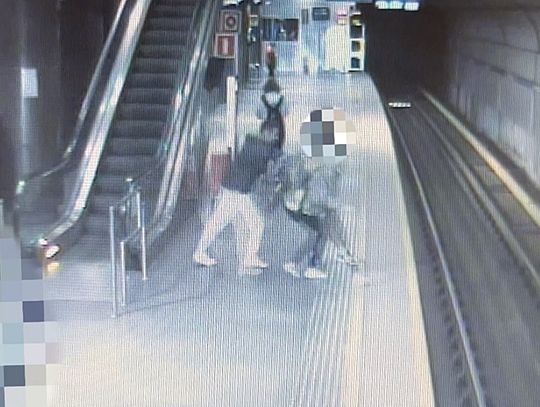 Usiłowanie zabójstwa w metrze na Dworcu Gdańskim! [wideo]