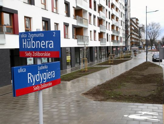Wygrodzone miejsce postojowe przy Rydygiera z odpowiedzią, ale wciąż niewyjaśnione