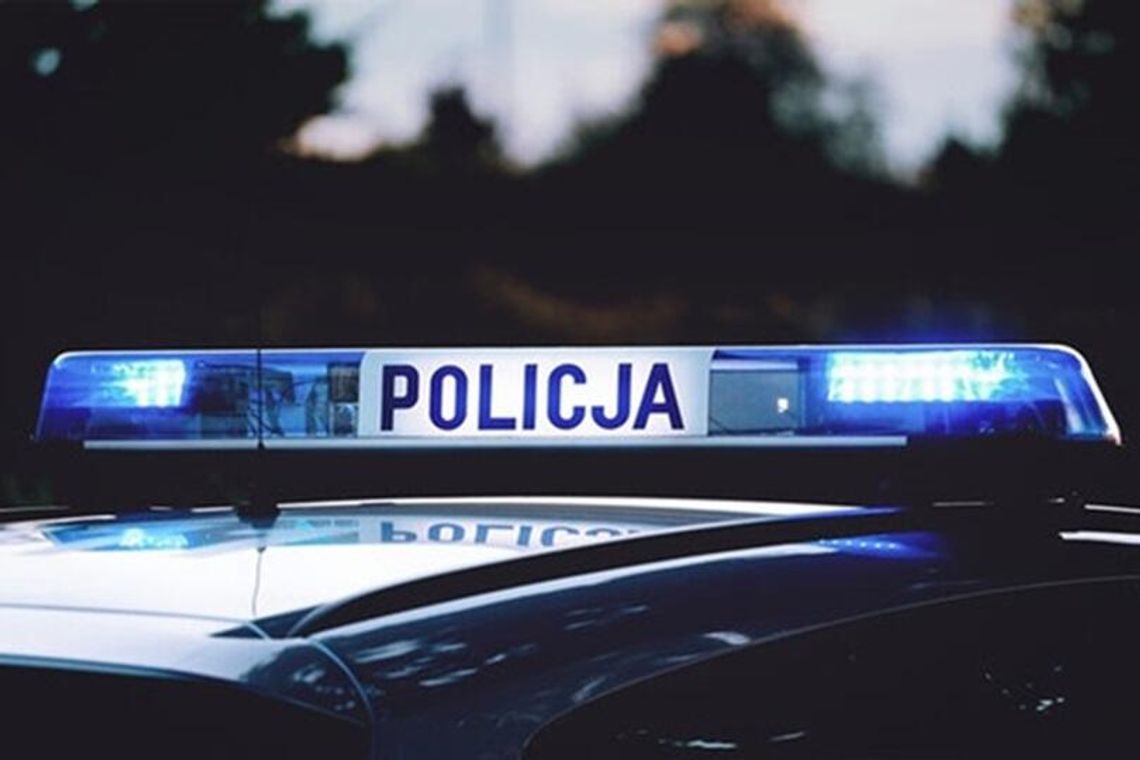 Fałszywy policjant znów zaatakował. 56-latka straciła niemal 40 tysięcy złotych!