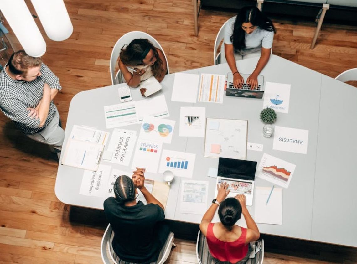 Kompleksowe podejście do kreacji i strategii marketingowej