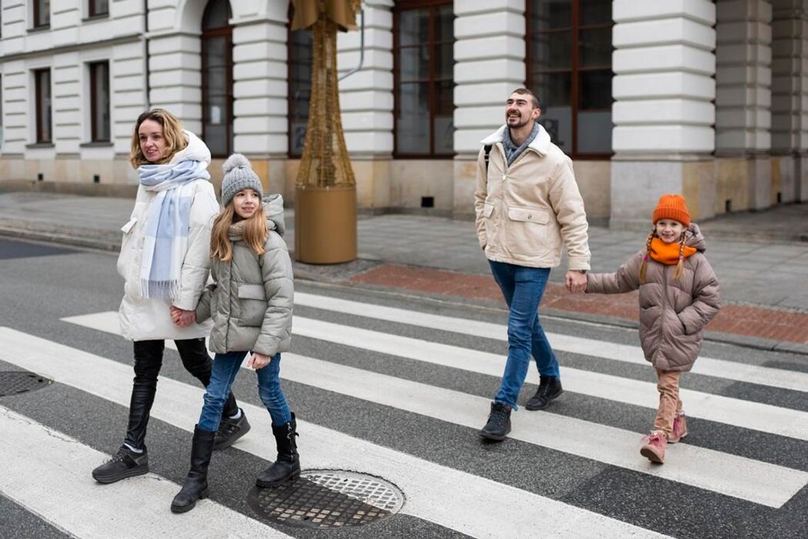 Niebezpiecznie przy Szklanym Domu Niebezpiecznie przy Szklanym Domu