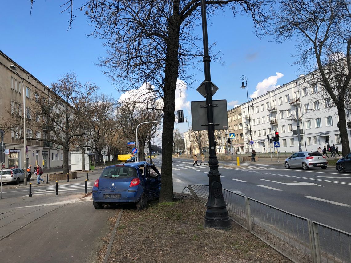 Niebezpieczny wypadek na skrzyżowaniu ulic Mickiewicza z generała Zajączka