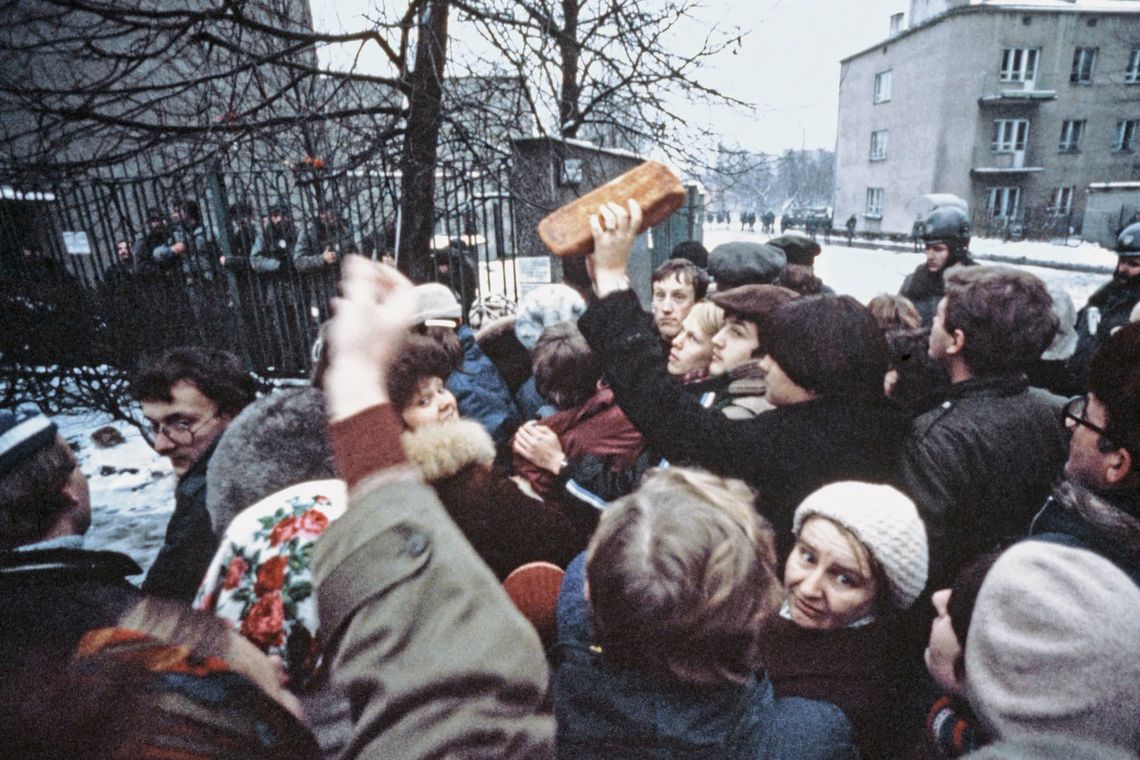 Poszukują świadków historii. Akademia Pożarnicza chce ocalić wspomnienia z pamiętnego strajku