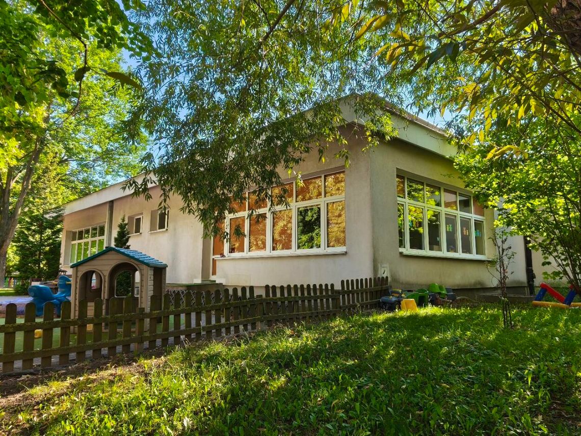 WSM chce budować przy Włościańskiej. Ekspertyza wykazała problemy z gruntem pod przedszkolem