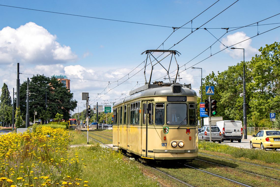 Zabytkowy tramwaj z Krakowa pojedzie przez Żoliborz