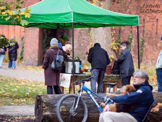 Rzeźba "Wierzba" Jana Sajdaka - wielkie otwarcie