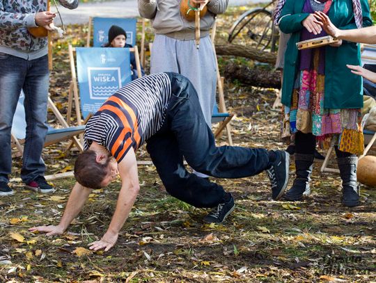 Rzeźba "Wierzba" Jana Sajdaka - wielkie otwarcie
