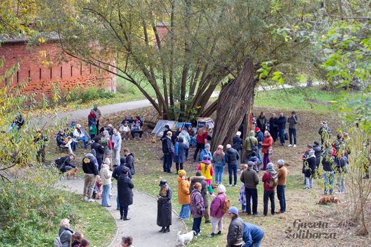 Rzeźba "Wierzba" Jana Sajdaka - wielkie otwarcie 