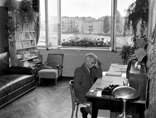 Szklany Dom Żórawskiego. Perła modernizmu i świadek wielu historii