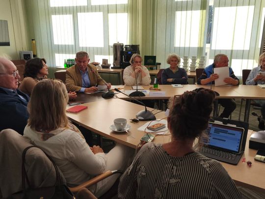 Remont ul. Jasnodworskiej odłożony. Dzielnica czeka, a rozmów o gruntach nie ma